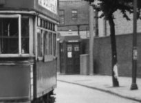 R2--Blackwall Tunnel Tram Terminus (09 Sep 1951)--Blowup.JPG