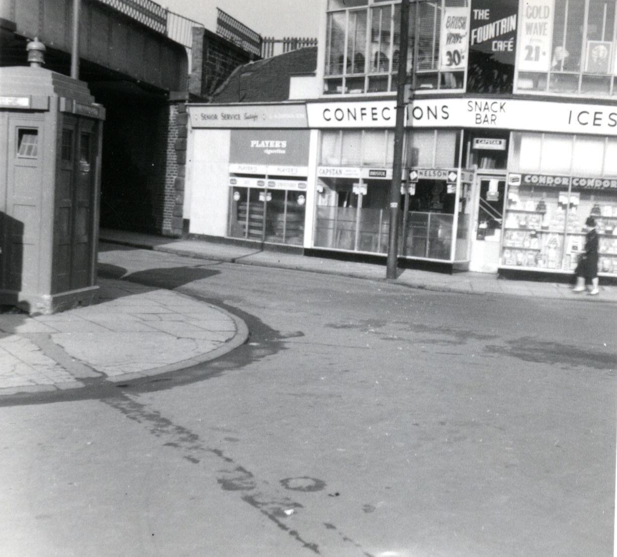 WestCanalStreetAtFountain-Coatbridge-c1960s.jpg