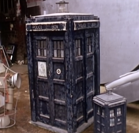 3rd scale police box.png