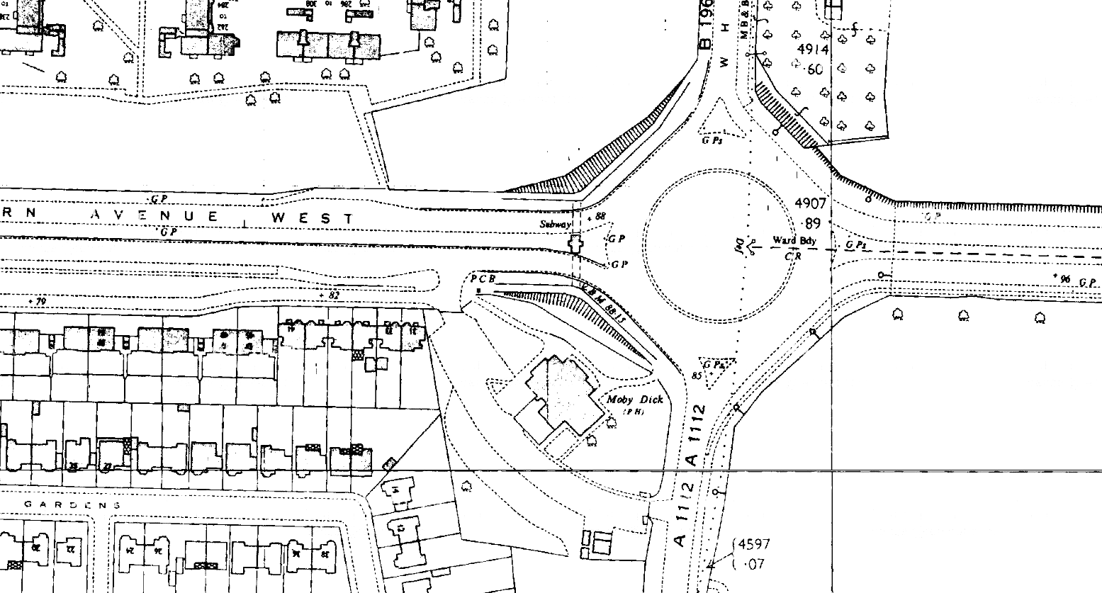K19--Moby Dick Roundabout, Chadwell Heath Box--1963-1964 OS Map Extract 1-2500.png