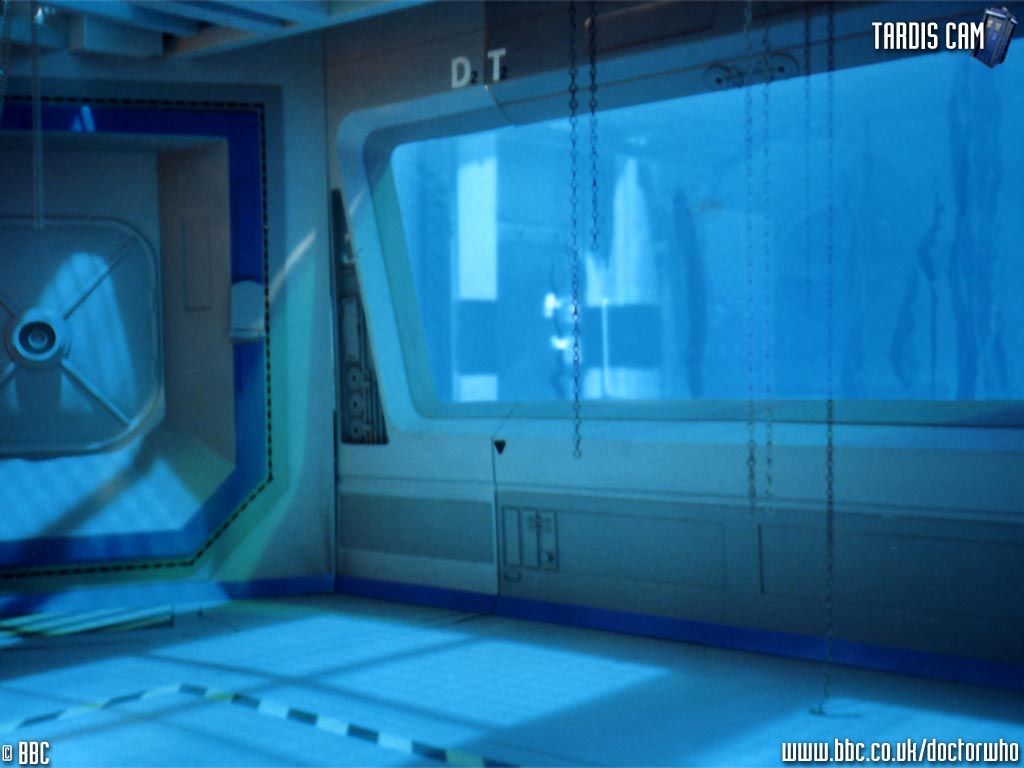 TARDIS_Cam_The_Submarine_Base_1.jpg
