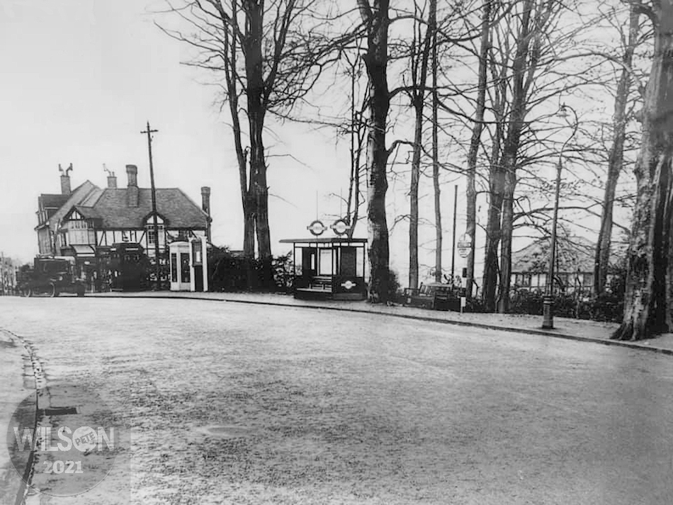 Z17  Addington Road, east side, Selsdon 1 [1937].jpg
