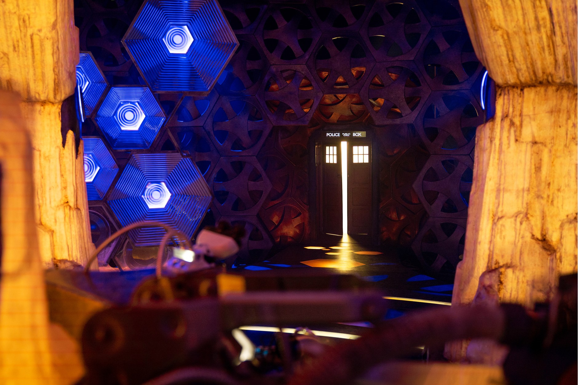 19617300-low_res-doctor-who-series-12-4d20ad1.jpg