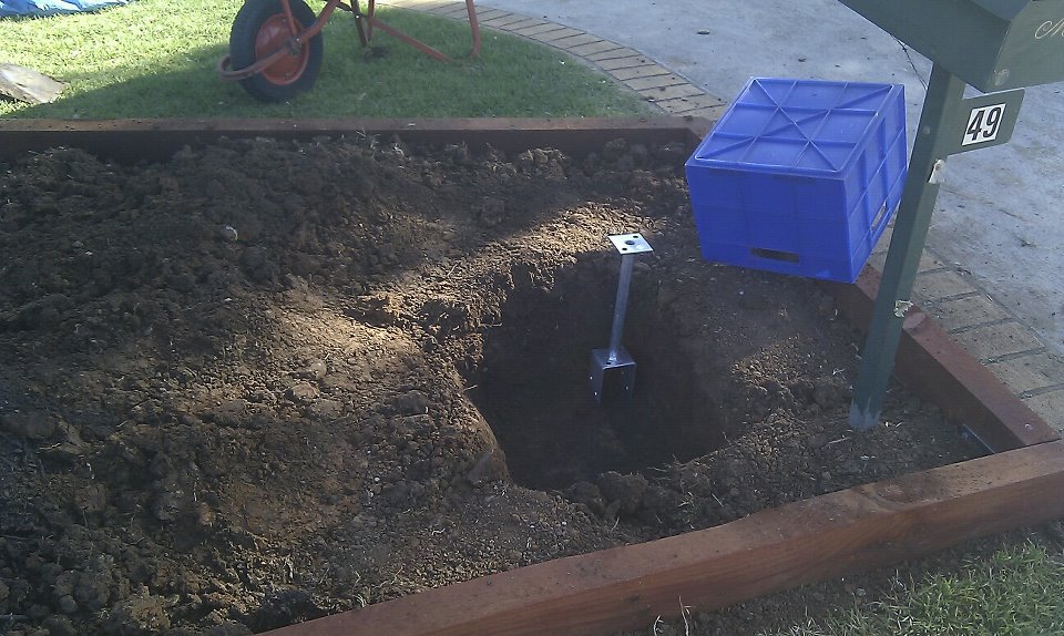 a Hole in the ground.jpg