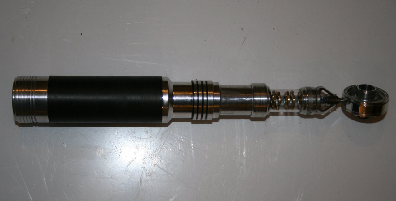teletran style screwdriver finished 011a.jpg