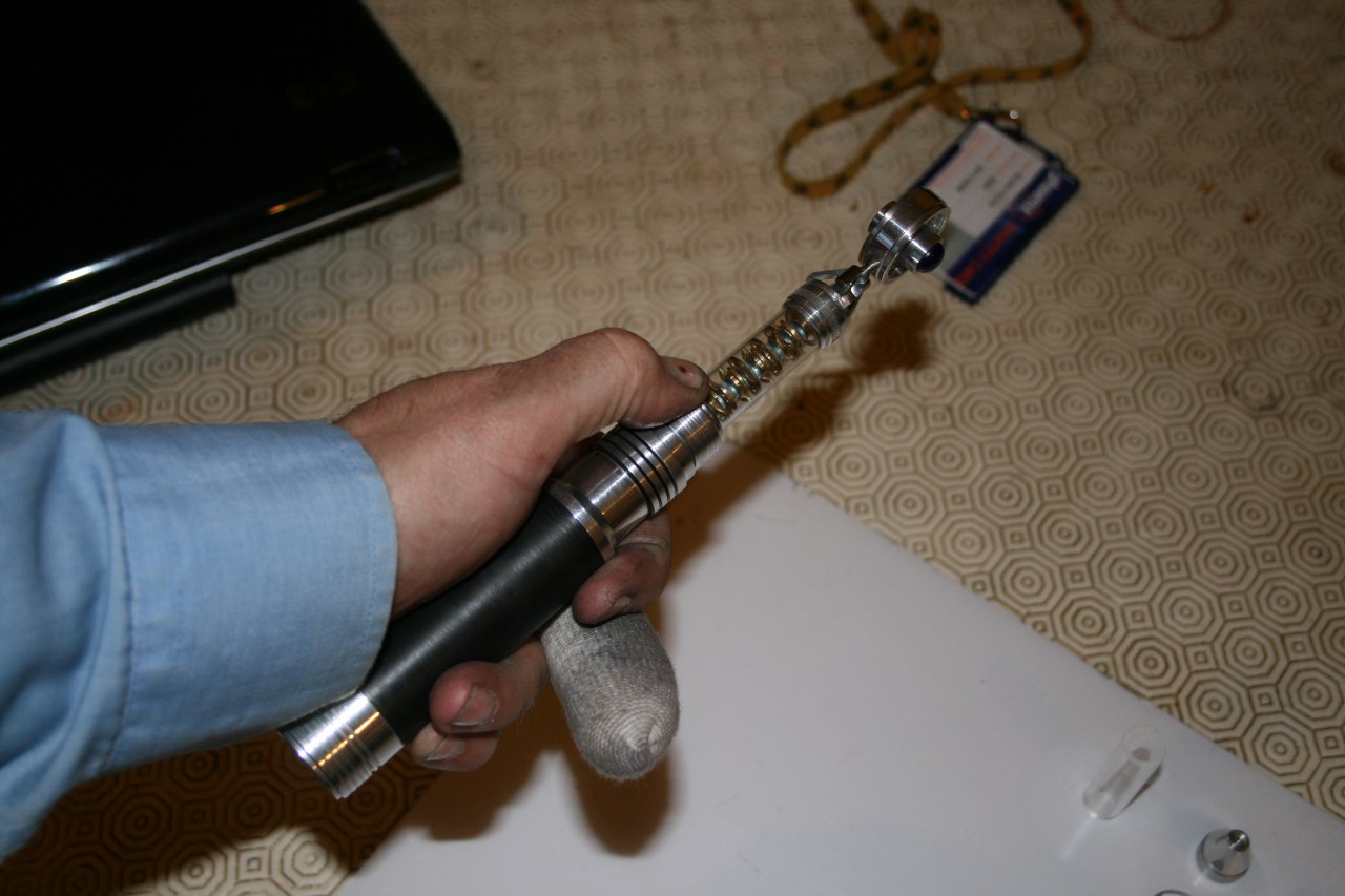 teletran style screwdriver finished 014a.jpg