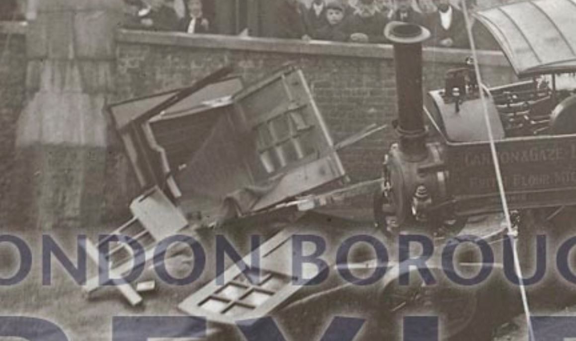 Crayford_Bridge_Box-R34-(Nov1907Accident-Pic2)-FullCloseup.JPG