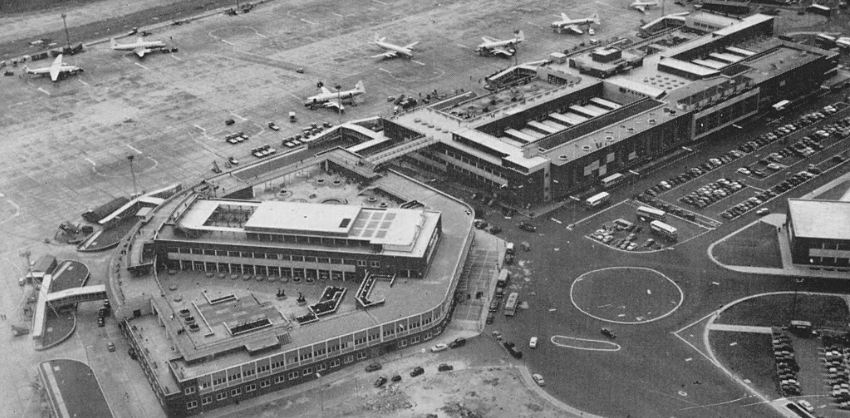 Heathrow Terminal 2 - 1959.JPG