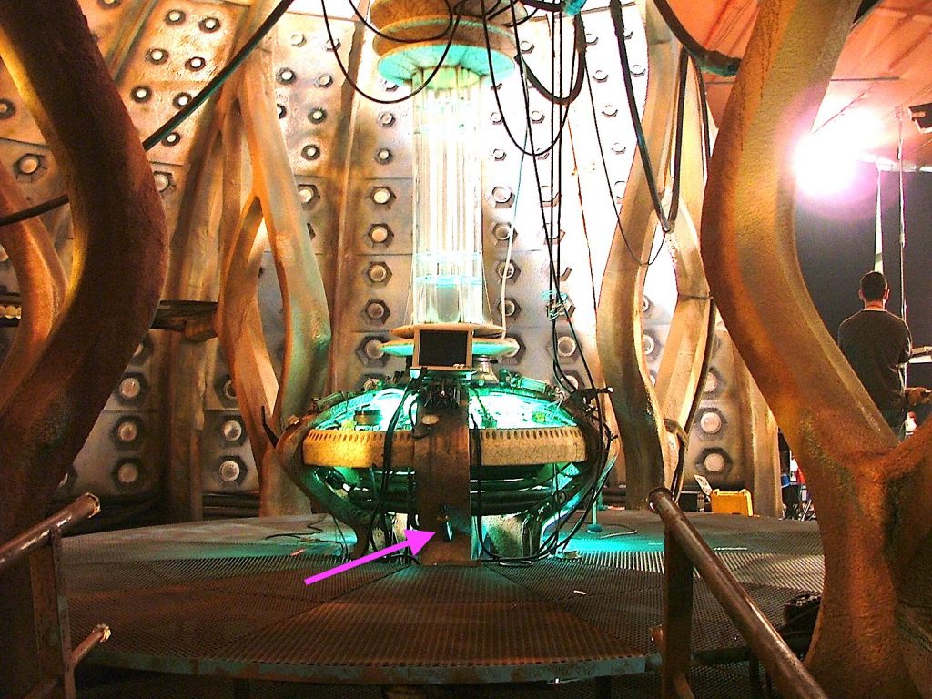 The TARDIS-24.jpg