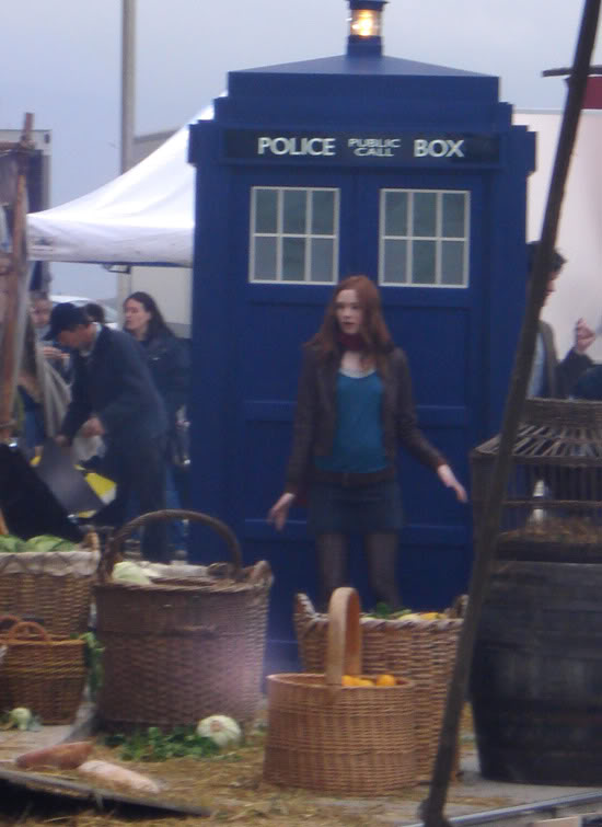 550w_doctor_who_s5_filming_1.jpg